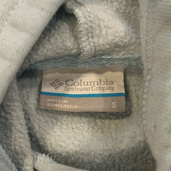 * 🤑💰🤑 3/$10.00 budle item 🤑💰🤑 Women’s Columbia Pullover Sweatshirt - Picture 5 of 8